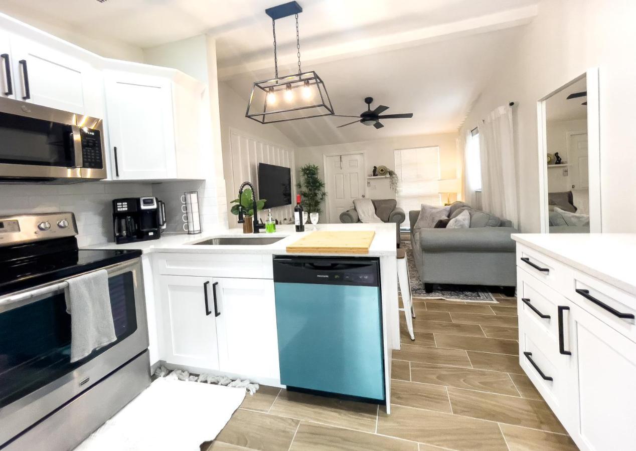 Cozy Home In Tampa Near Ybor & Busch Gardens Εξωτερικό φωτογραφία