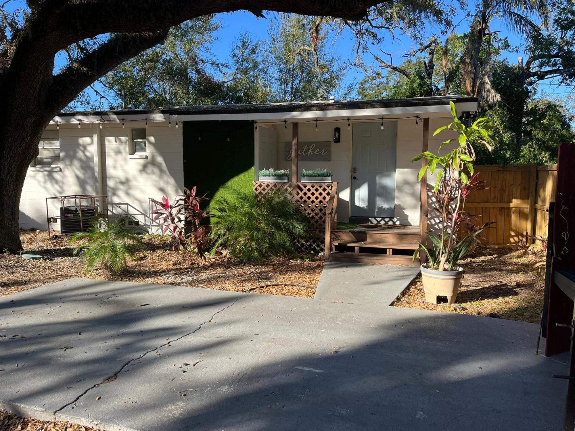 Cozy Home In Tampa Near Ybor & Busch Gardens Εξωτερικό φωτογραφία